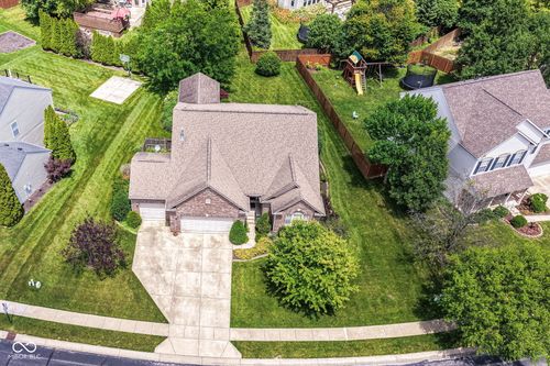 9908 Niagara Dr, Fishers, IN, 46037-4305 | Card Image