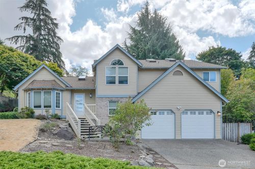 4417 Somerset Ln, Kent, WA, 98032-7618 | Card Image