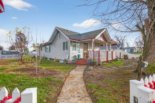 601 12th St, Clarkston, WA, 99403-2208 | Card Image