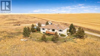 264028 Township Road 230, House other with 4 bedrooms, 3 bathrooms and null parking in Wheatland County AB | Image 3