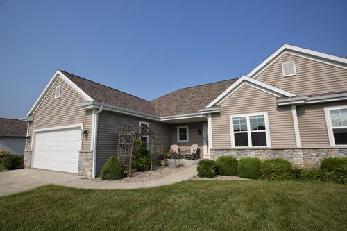 292 E Redding Circle, BELGIUM, WI, 53004 | Card Image