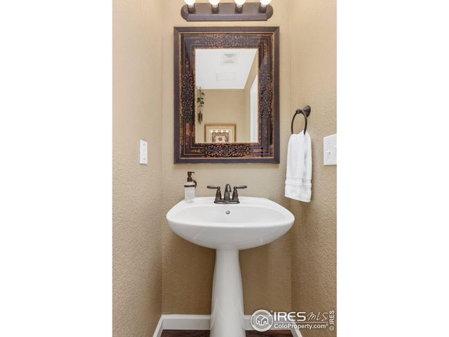 548 Mathews Cir, House other with 3 bedrooms, 3 bathrooms and null parking in Erie CO | Image 16