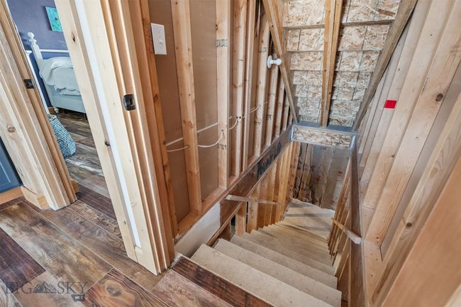 stairs to basement | Image 44