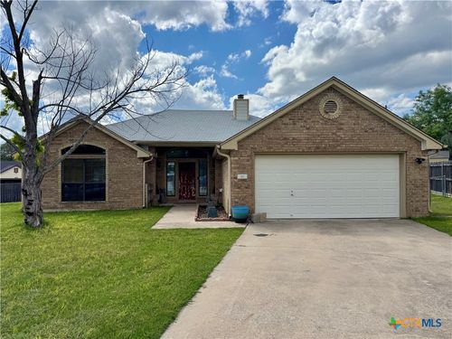 10 Westridge Pl, Lampasas, TX, 76550-1393 | Card Image