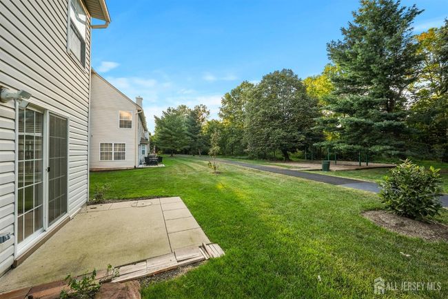 215 Nebula Rd, Townhouse with 3 bedrooms, 4 bathrooms and null parking in Piscataway NJ | Image 36