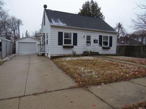 1001 8th Street, GREEN BAY, WI, 54304 | Card Image