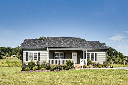 1384 Grantville Ln, Asheboro, NC, 27205-8660 | Card Image
