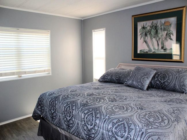 41 Palm Forest Dr, House other with 2 bedrooms, 2 bathrooms and null parking in LARGO FL | Image 9