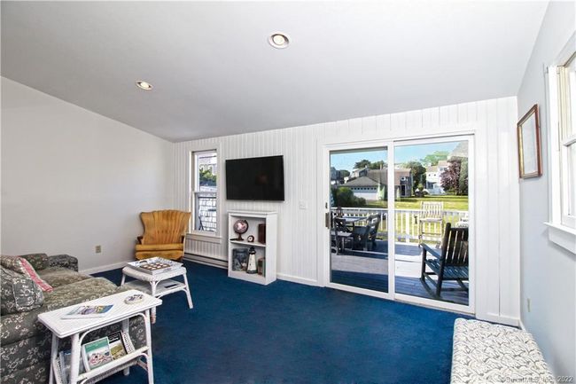 Family Room | Image 10