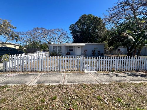 5236 Ne 17th Avenue, Pompano Beach, FL, 33064 | Card Image