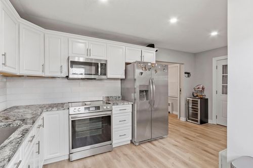 184 Fitchburg Rd, Townsend, MA, 01469-1261 | Card Image
