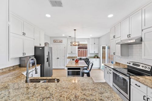 5705 Piedra Dr, Fort Worth, TX, 76179-7525 | Card Image