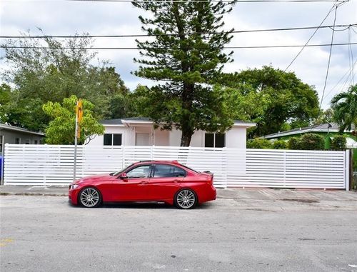 5715 Nw 6th Ave, Miami, FL, 33127-1511 | Card Image