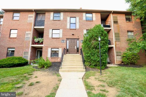 2407-2407 Pond View Dr, WEST CHESTER, PA, 19382-6316 | Card Image
