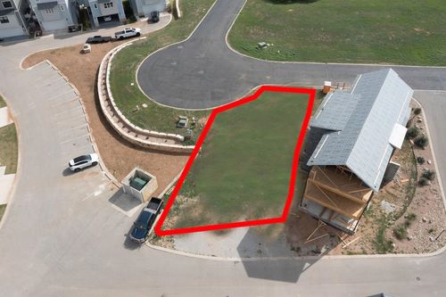 124 Archview Ln, Kingsland, TX, 78639-2207 | Card Image