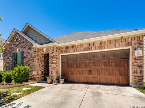 21807 Yucca Bnd, San Antonio, TX, 78261-2183 | Card Image