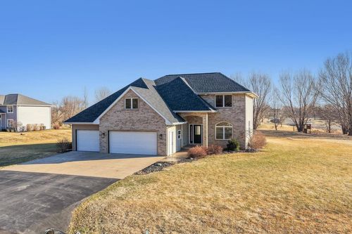 W7571 Velma Lane, GREENVILLE, WI, 54942 | Card Image