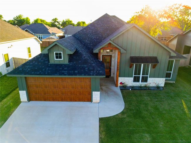 111 Vaughn Meadows Dr, House other with 4 bedrooms, 2 bathrooms and null parking in Tom Bean TX | Image 21