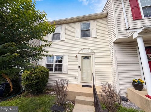 2726 Crestwick Pl, DISTRICT HEIGHTS, MD, 20747-2782 | Card Image
