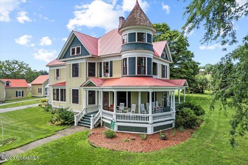 284 Edgemont Rd, Moriah, NY, 12960-2610 | Card Image
