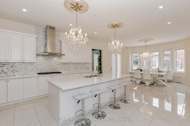 7 Hagerman Rd, House other with 7 bedrooms, 8 bathrooms and 3 parking in Brampton ON | Image 13