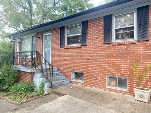 701 Yowell Ave, Madison, TN, 37115-4152 | Card Image