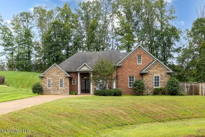 2569 College Rd | Image 2