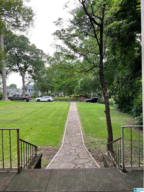 1015 43rd Pl S, BIRMINGHAM, AL, 35222-4322 | Card Image