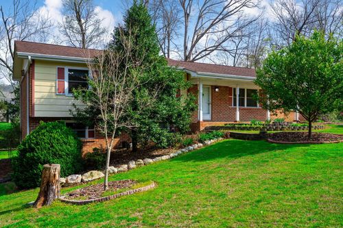 9439 Cheri Beth Circle, Ooltewah, TN, 37363 | Card Image