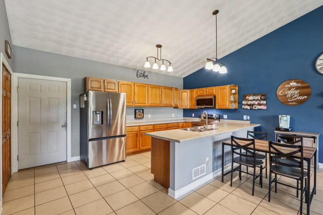 UNIT-6 - 1270 E Jakes Way, Condo with 2 bedrooms, 2 bathrooms and null parking in Whitewater WI | Image 7