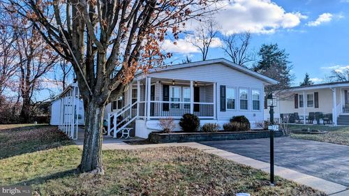 204 Horseshoe Dr, GARNET VALLEY, PA, 19060-1007 | Card Image