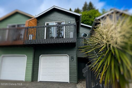 1316 Olney Ave, Astoria, OR, 97103-5534 | Card Image