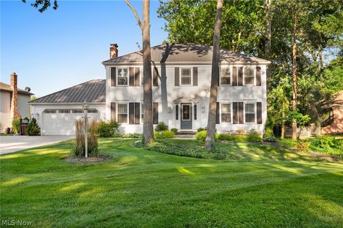 3834 Willow Run, Westlake, OH, 44145-5701 | Card Image