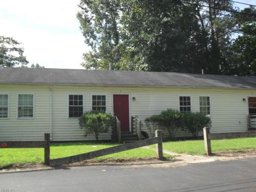 17-122 Christian Street, Newport News, VA, 23608 | Card Image