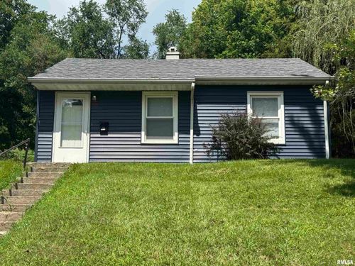 3610 May Ln, Davenport, IA, 52802-1939 | Card Image
