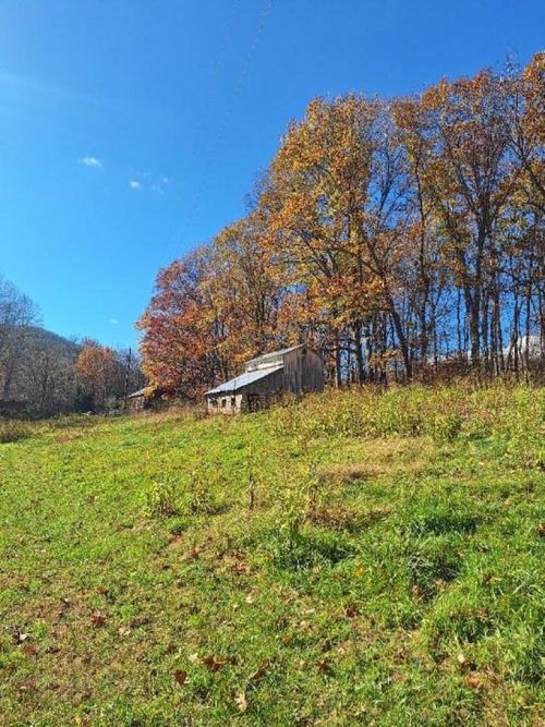 2219 Hewitt Rd, SWOOPE, VA, 24479-2470 | Card Image