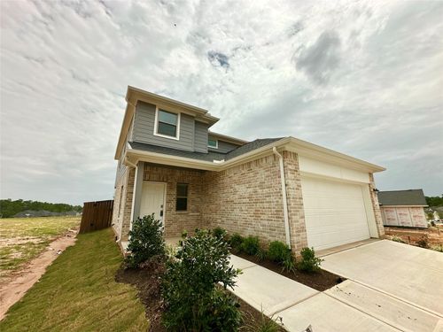 12198 Ridge Top Dr, Conroe, TX, 77304-3378 | Card Image