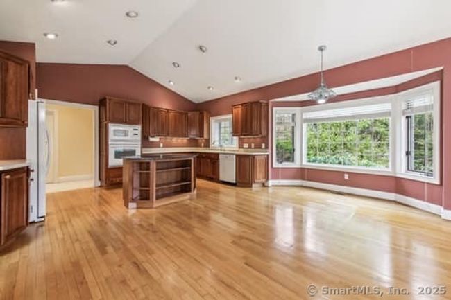 15 Ethan Dr, House other with 4 bedrooms, 4 bathrooms and 2 parking in Windsor CT | Image 6