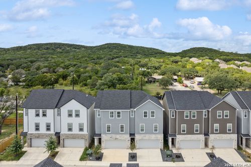 21419/21503 Sir Walter, San Antonio, TX, 78256 | Card Image