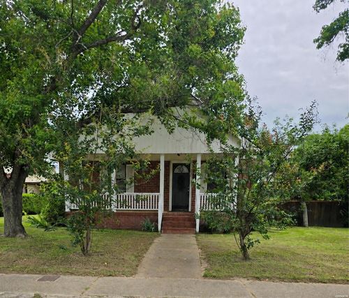 526 S 9th St, Arkadelphia, AR, 71923-5959 | Card Image