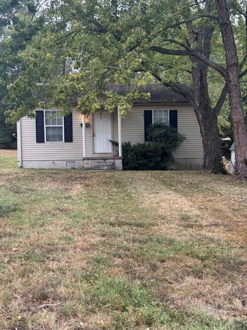 2703 Jennette Cir, Hopkinsville, KY, 42240-4727 | Card Image