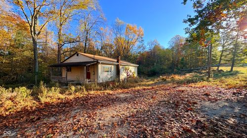 7424 Old Cuba Rd, Spencer, IN, 47460-5541 | Card Image