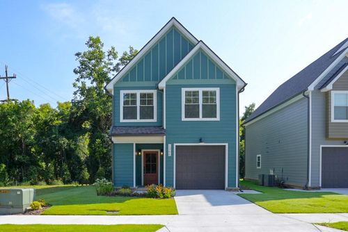 1366 Thomas Ave, Chattanooga, TN, 37409-2327 | Card Image