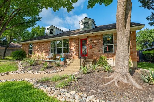 10424 Maplegrove Ln, Dallas, TX, 75218-2348 | Card Image