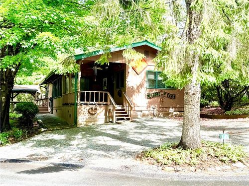 71 Yarrow Cir, Newland, NC, 28657-8158 | Card Image