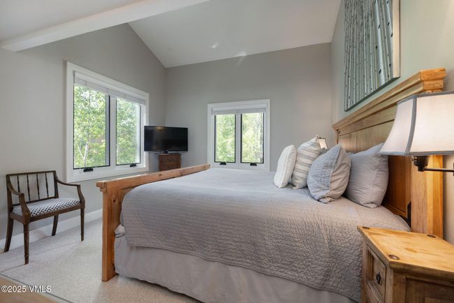 1407 - 4470 Timber Falls Ct, Condo with 4 bedrooms, 3 bathrooms and null parking in Vail CO | Image 9