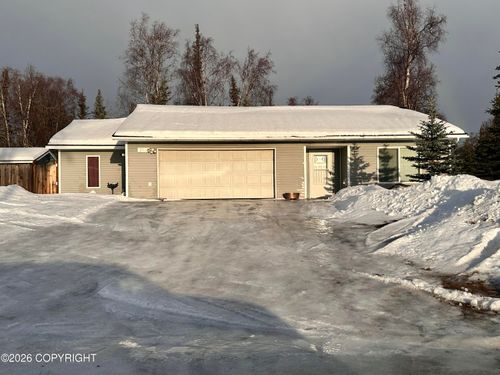 216 Geranium Rd, Soldotna, AK, 99669-7968 | Card Image
