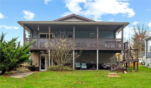 2282 Heston Dr, Lake Milton, OH, 44429-9623 | Card Image