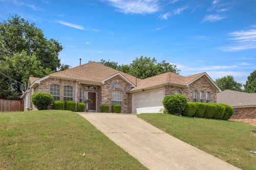 520 Jeff Grimes Blvd, DeSoto, TX, 75115-4649 | Card Image