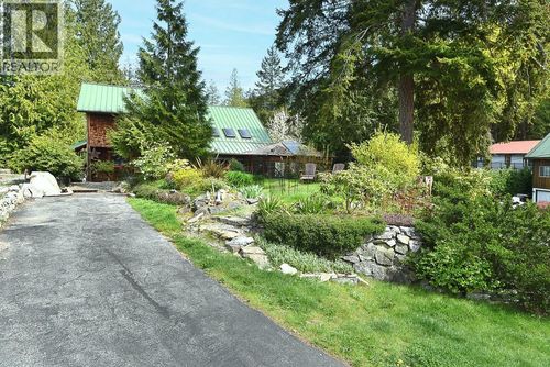 4865 Bowsprit Dr, Madeira Park, BC, V0N2H1 | Card Image